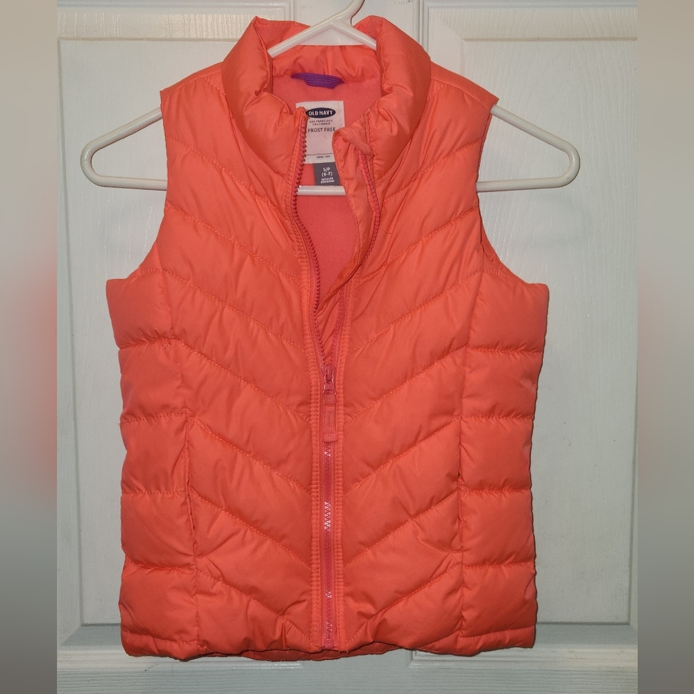 Girls Old Navy Frost Free Vest - Hot Pink - Size Small (6-7)